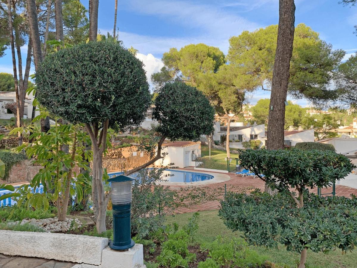 Bungalow With Large Terrace In A Quiet Park - Beach Nearby Sitio de Calahonda Zewnętrze zdjęcie